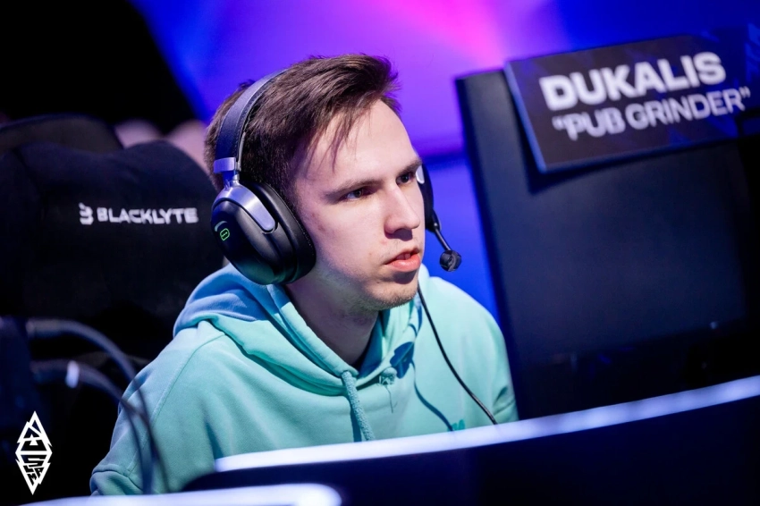 Саппорт PARIVISION по Dota 2 пригрозил разорвать соперников на Tl с новым оффлейнером SSS